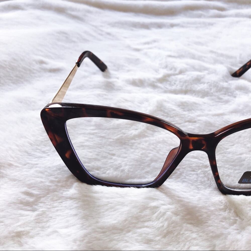 Chels Tortoise Brown Computer Blue Light Glasses - Picture 6 of 11